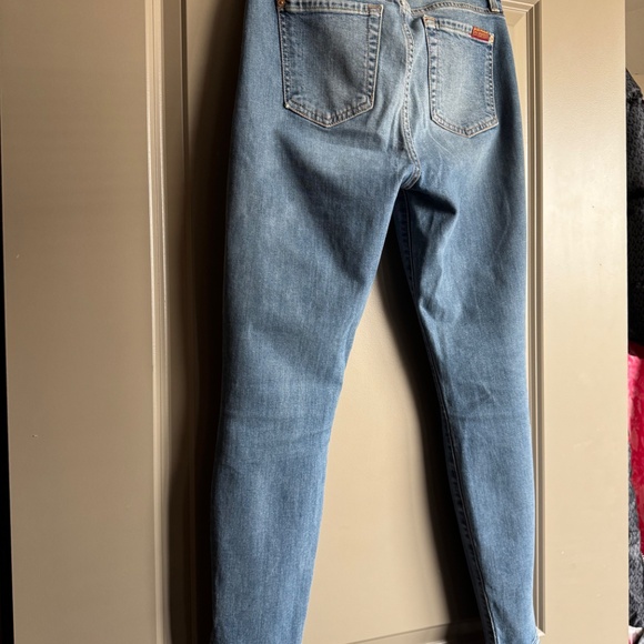 7 For All Mankind - Picture 2 of 7